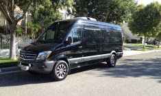 home-10-luxury-bus-outside